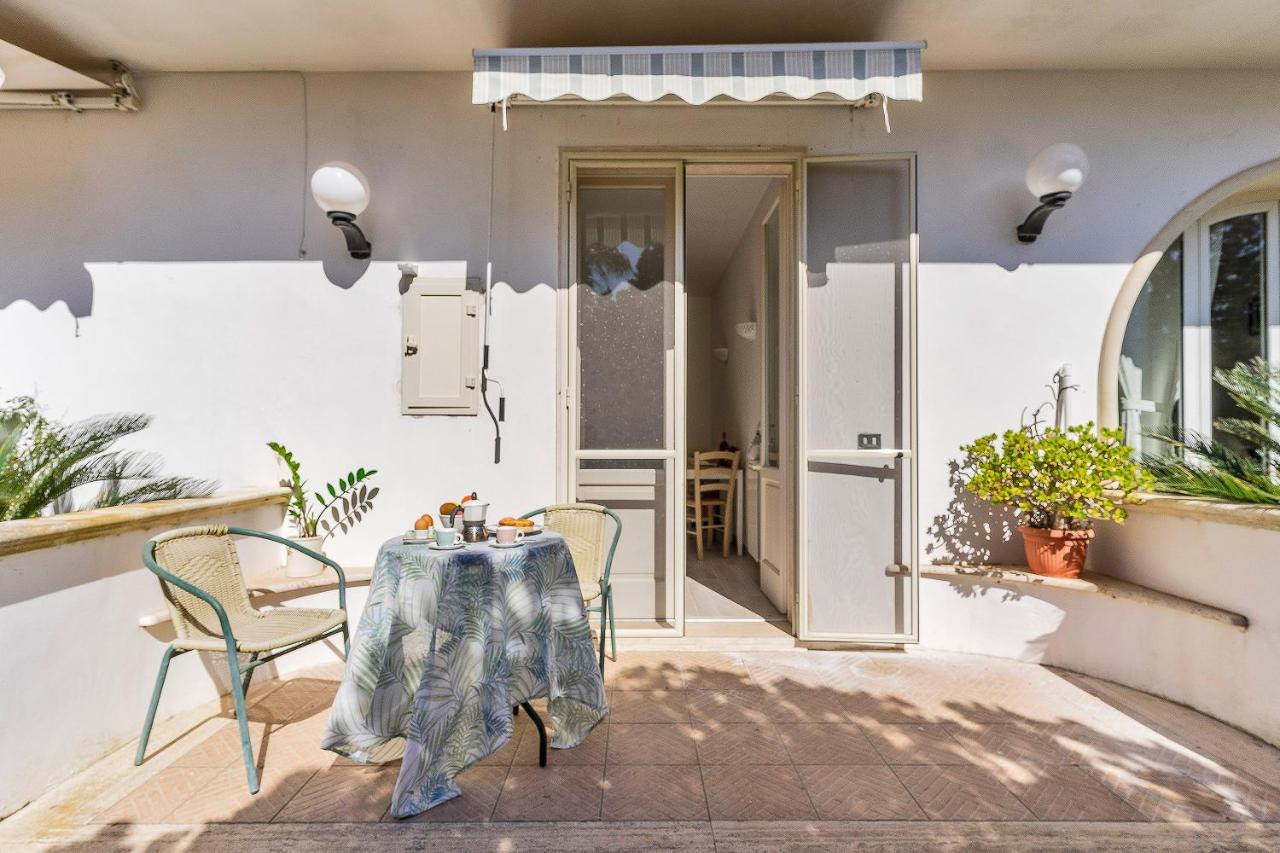 Bed and Breakfast Garden View Near The Sea Lecce Exterior foto